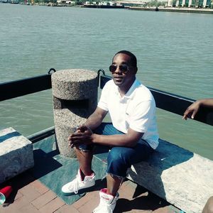 Meet your Posher, Delmonta